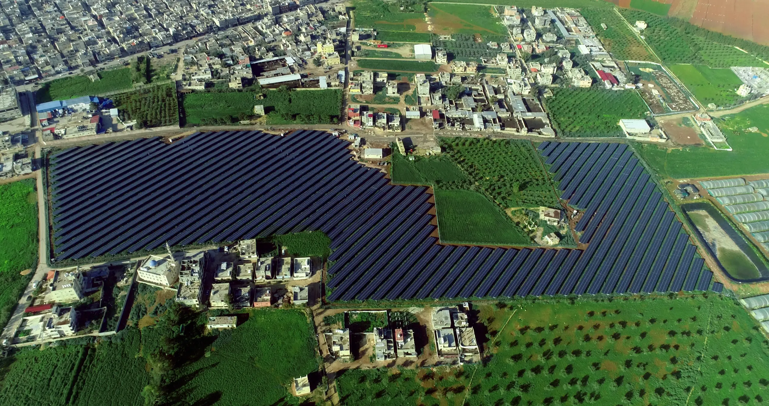 Aerial full-site overview of the Clemenceau Abdali Medical Center solar field